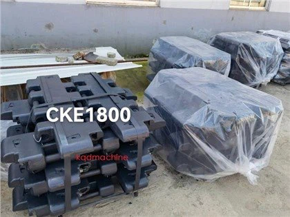 Kobelco Crane CKE1800 lánctalpas cipő